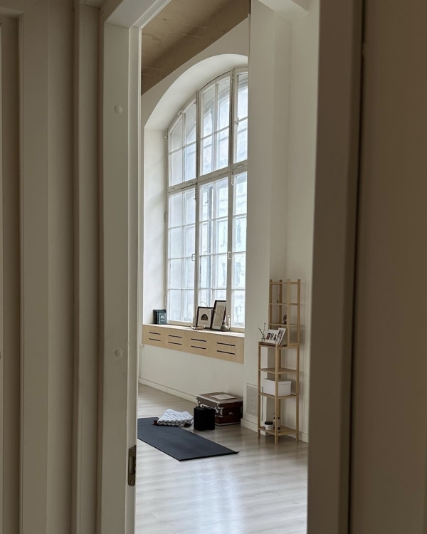 Собака мордой вверх: где практиковать йогу в