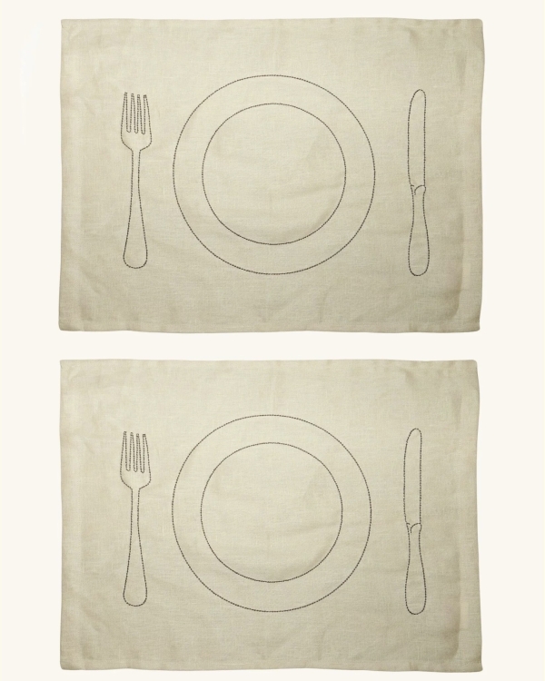 Любовь не имеет границ: что подарить девушке