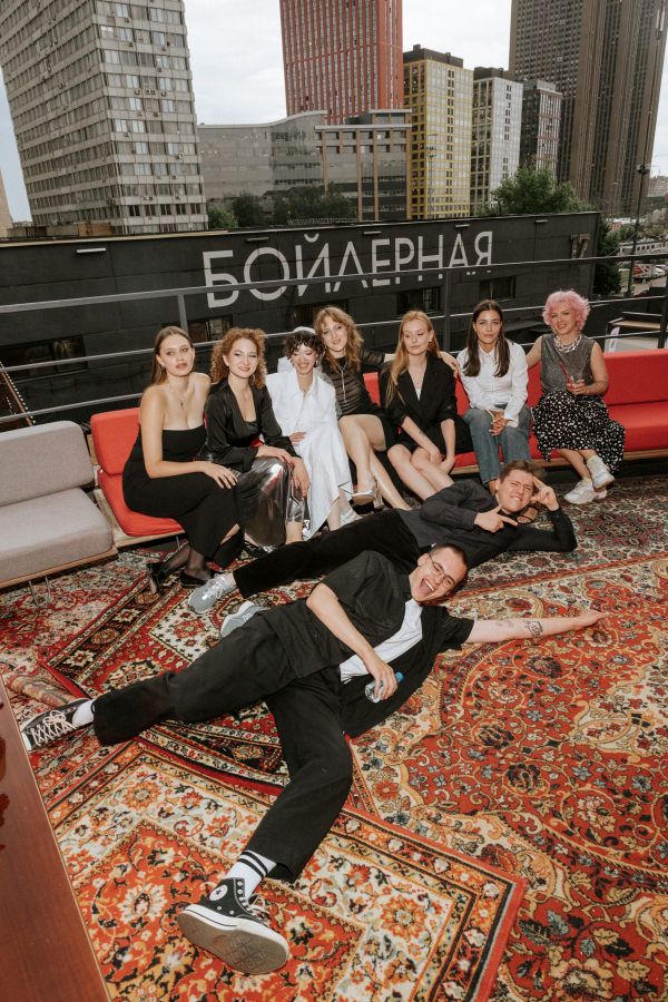 Интервью с невестой: о вдохновении 90-ми, винтажных