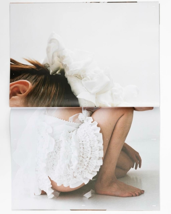 Платье-комбинация — свадебная классика вне времени. Вот