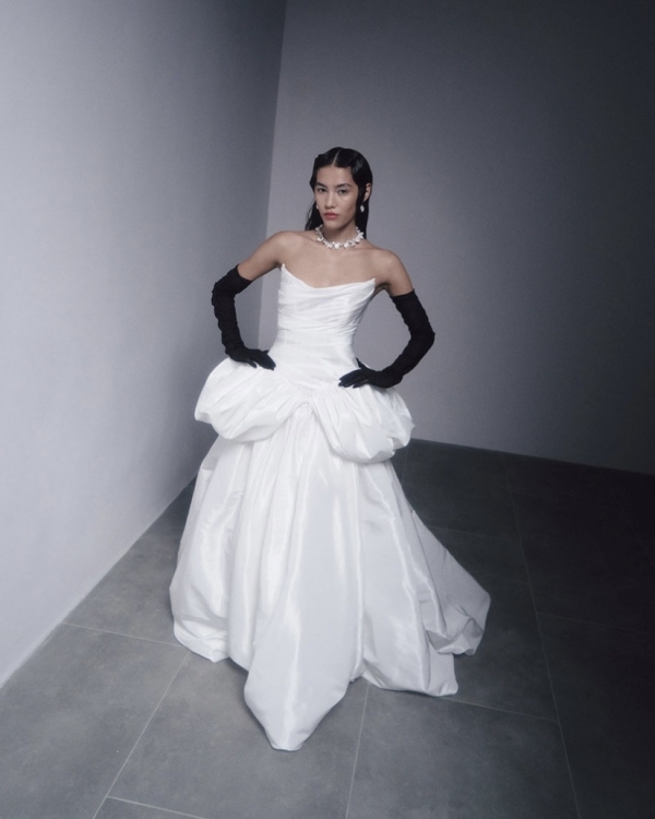 Какое свадебное платье выбрать в 2025 году?