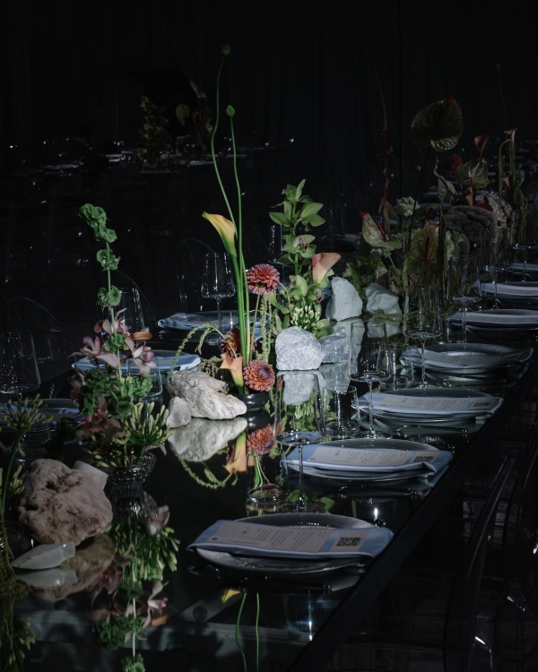 «Все самое лучшее — внутри». Арт-перформанс, красивая философия