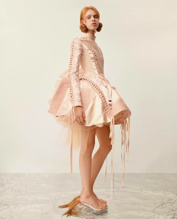 Как обыграть старый тренд на банты по-новому?