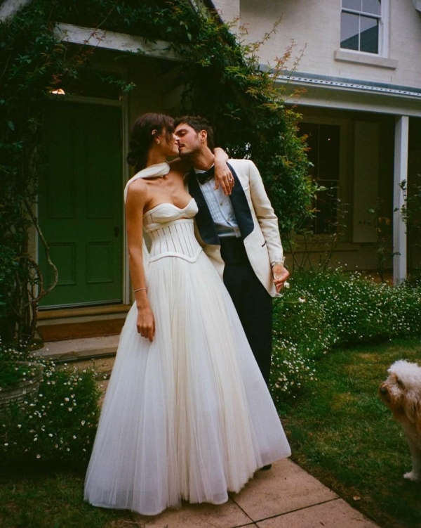 В чем выходят замуж модные американские инфлюенсеры