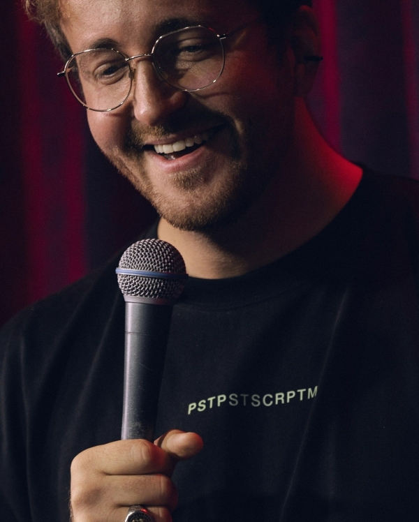 «Когда я начал говорить со сцены честно,