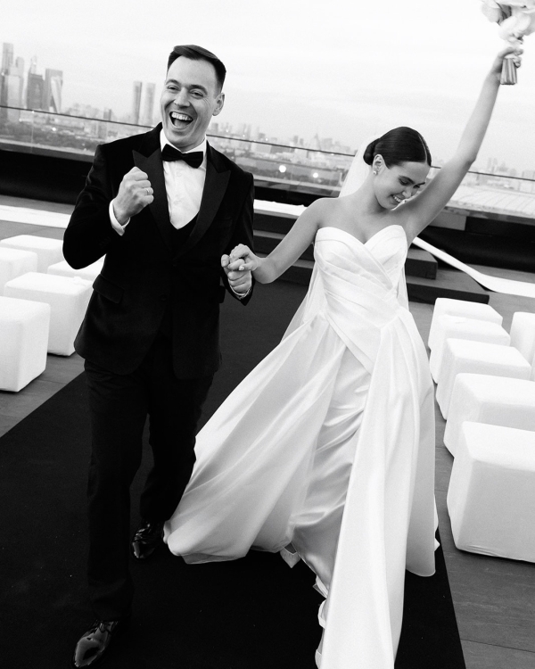 Интервью с невестой о свадьбе, которая попала