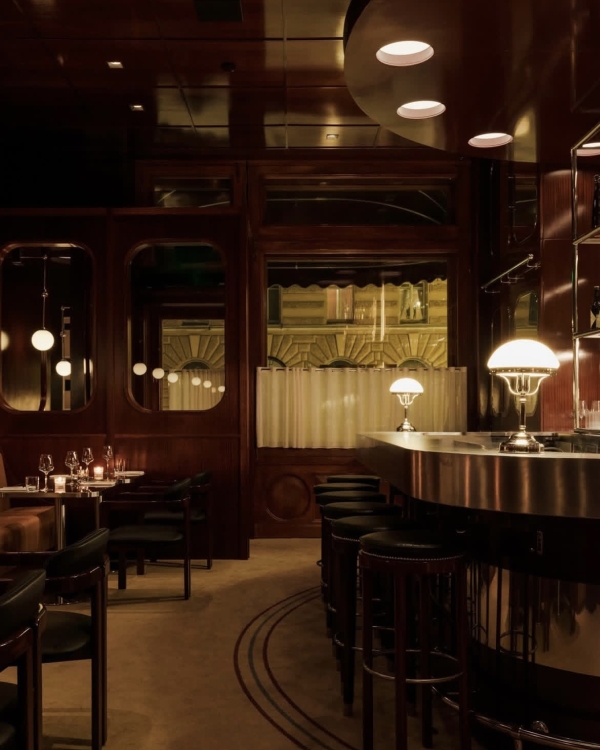 Рестораны на 14 февраля в Москве: где