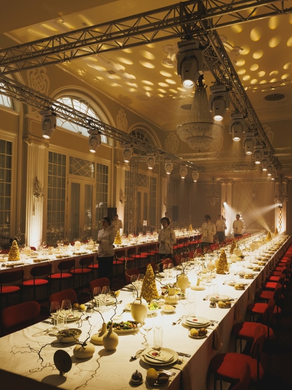 Лучшие свадебные агентства Москвы и Петербурга 2026,