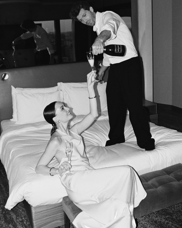 Как отметить 14 февраля в отеле? Романтические