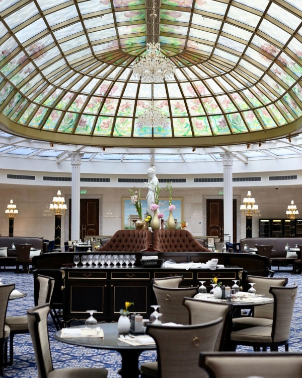 Как отметить 14 февраля в отеле? Романтические