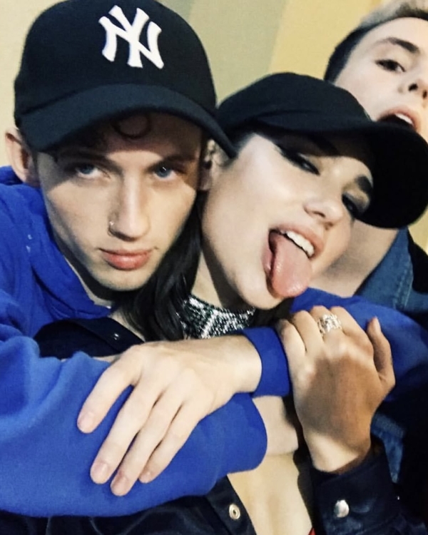 Селебрити одобряют: 2026 — это новый 2016