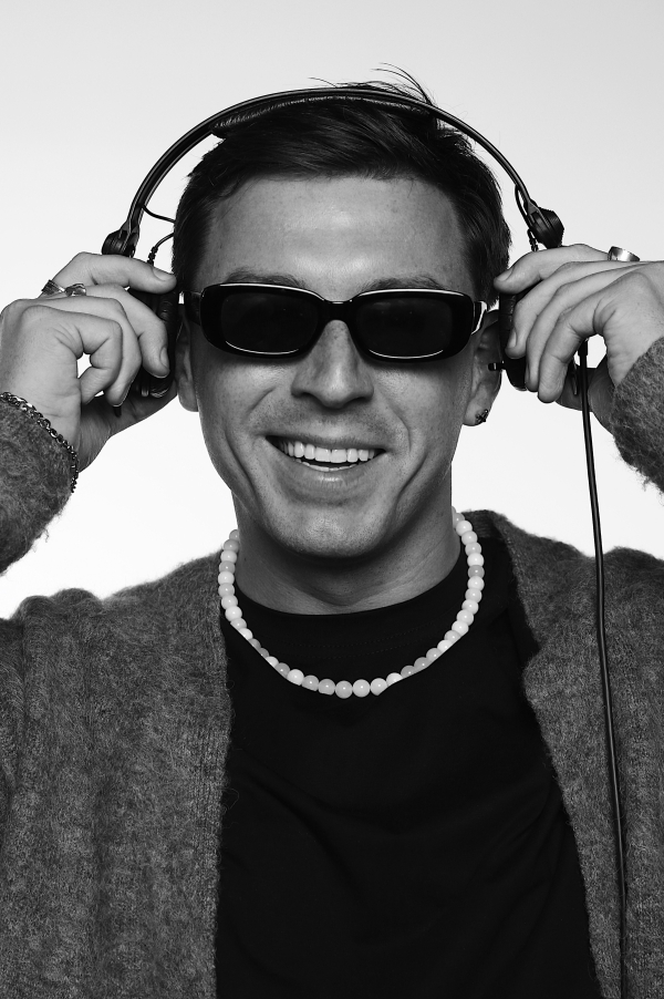 Диджеи Кирилл Зубов