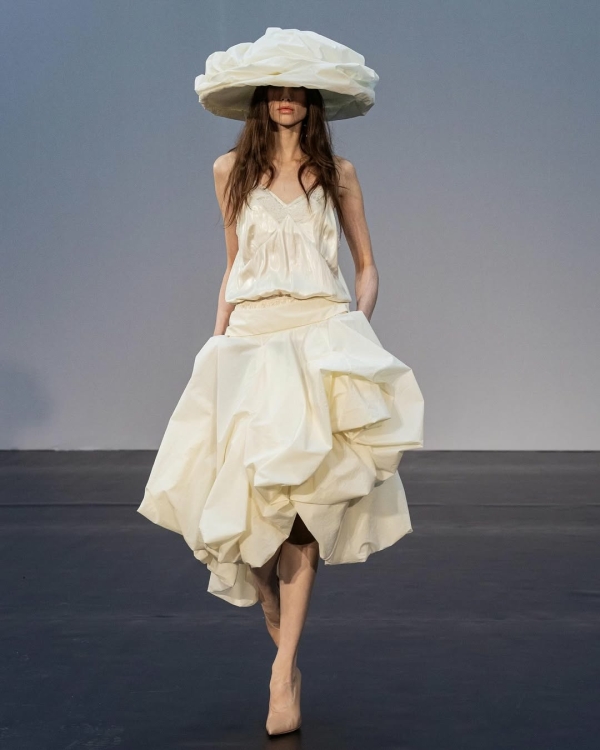 Чем заменить фату: 12 актуальных альтернатив