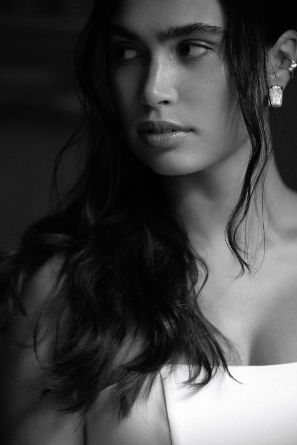 Интервью с невестой о свадьбе, которая попала