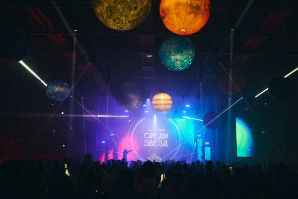 Диджеи Лена Зозуля