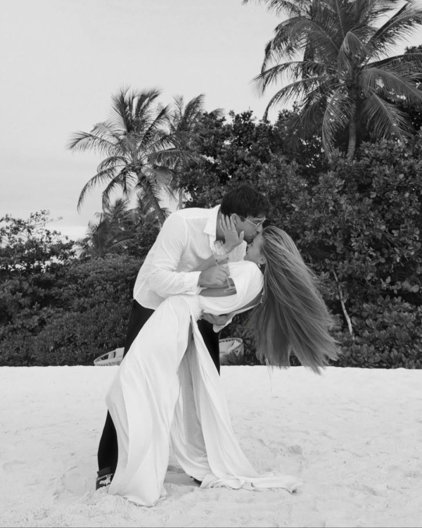 Ханна Шонберг и Эрик Сааде станут родителями