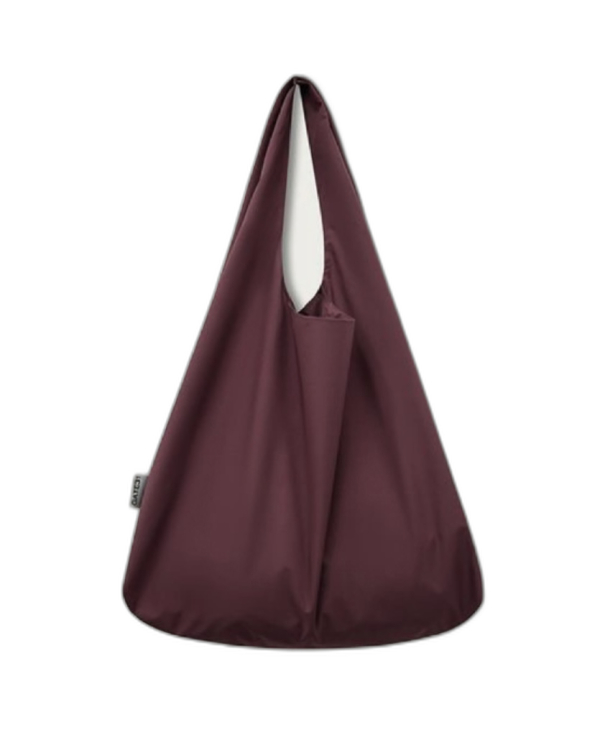 Теория второй сумки: 20+ классных шоперов на