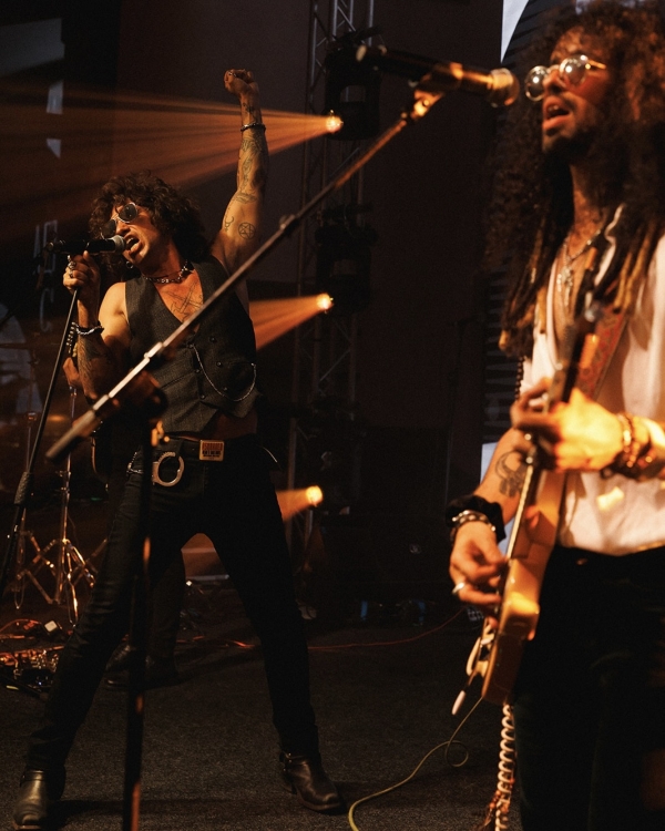 Интервью с невестой о свадьбе, которая попала