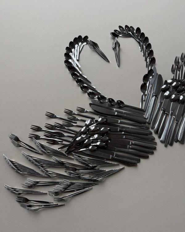 Минимализм в свадьбах все еще актуален. Смотрите,