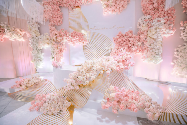 Все оттенки розового: 5 сказочно-нежных свадеб