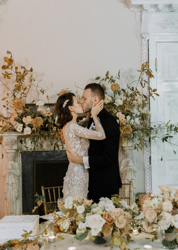 Осенняя свадьба Екатерины и Александра в Петербурге