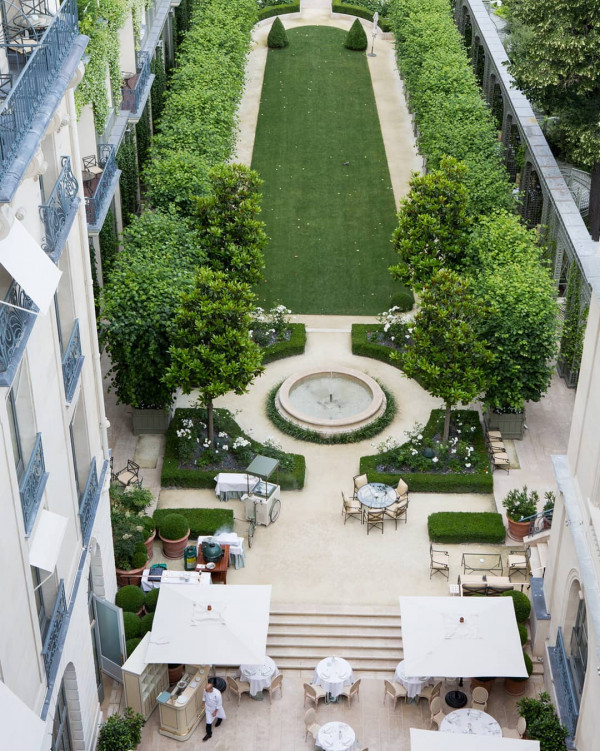 Свадьба в Париже: ТОП-5 лучших отелей