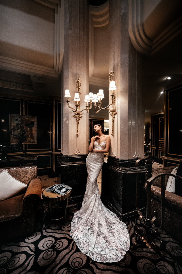 Christi Wedding: три бренда свадебных платьев в