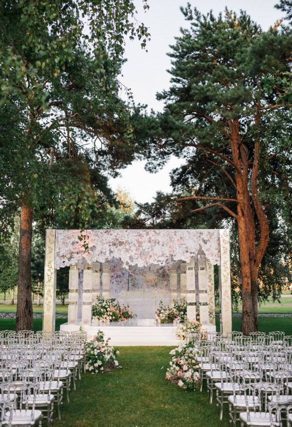 Нежная свадьба Артемия и Софии