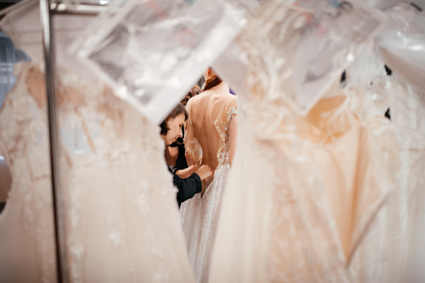 Trunk Show Helena Kolan: свадебная мода из