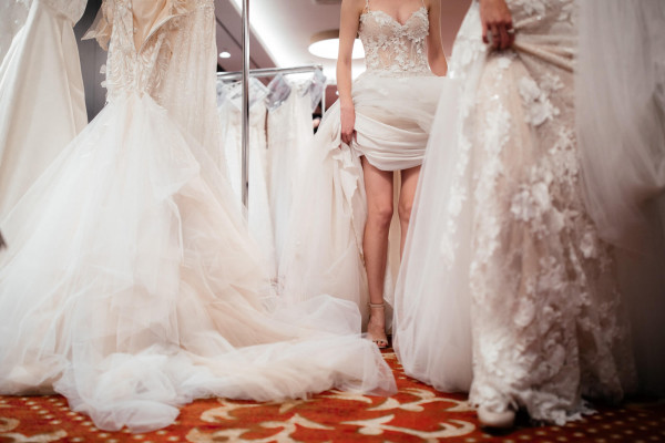 Trunk Show Helena Kolan: свадебная мода из