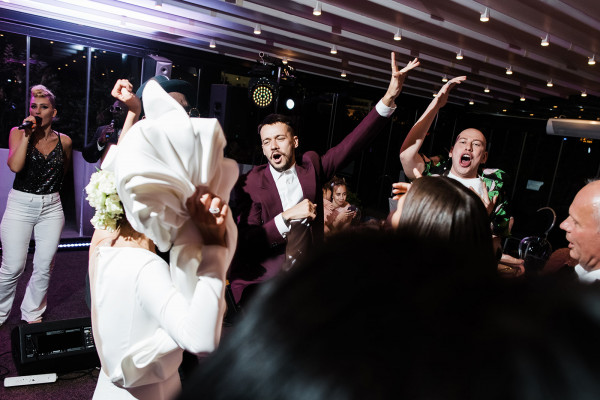 Шумная свадебная вечеринка Кати и Никиты
