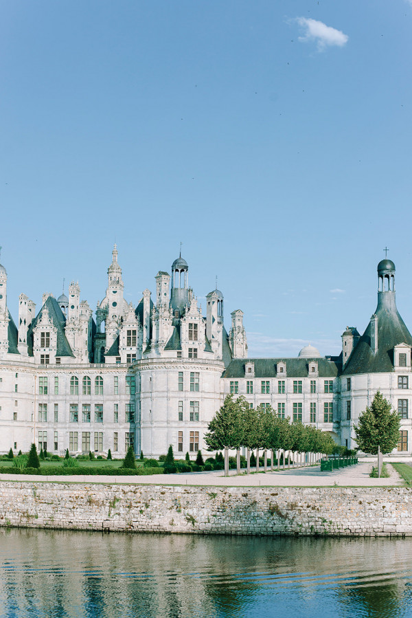 Предсвадебная съемка на улицах Парижа