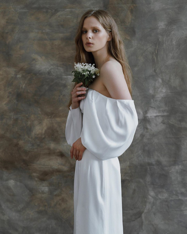 Хотите современный букет невесты? Добавьте полевых цветов