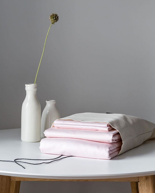 Что подарить невесте на девичнике? 10 нескучных