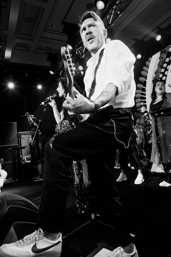 Роскошная свадебная церемония с видом на Кремль