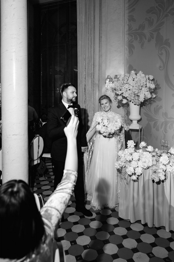 Нежная классическая свадьба в особняке Смирнова