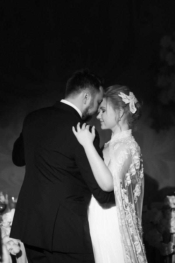 Нежная классическая свадьба в особняке Смирнова