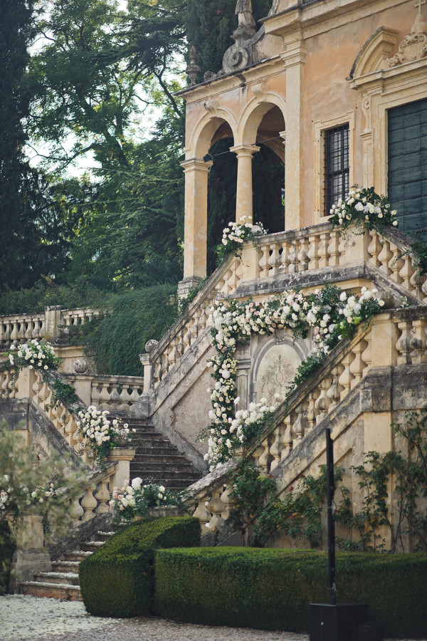 Свадьба во дворце на холмах Вальполичеллы
