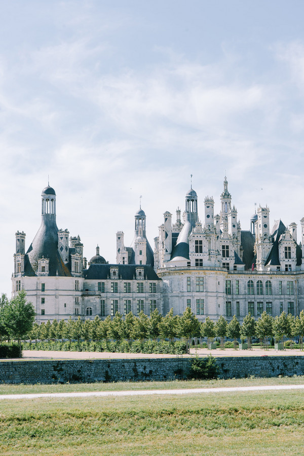 Предсвадебная съемка на улицах Парижа