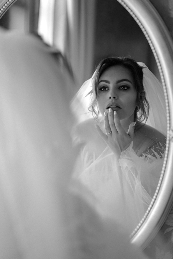 Космос, балет и невесомость в необычной свадьбе