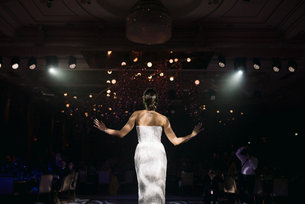 Роскошная свадебная церемония с видом на Кремль