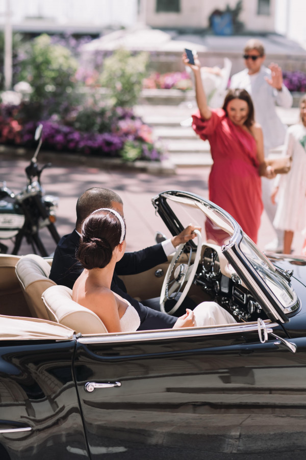 Свадьба украинской модели Анны Андрес на Лазурном