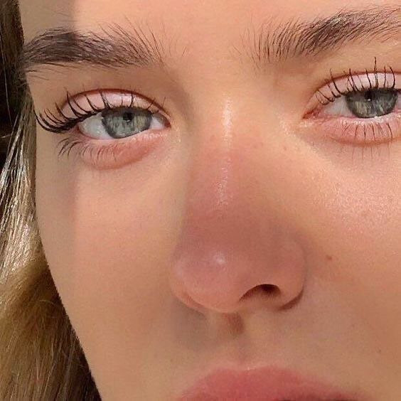 Что подарить невесте на девичнике? 10 нескучных