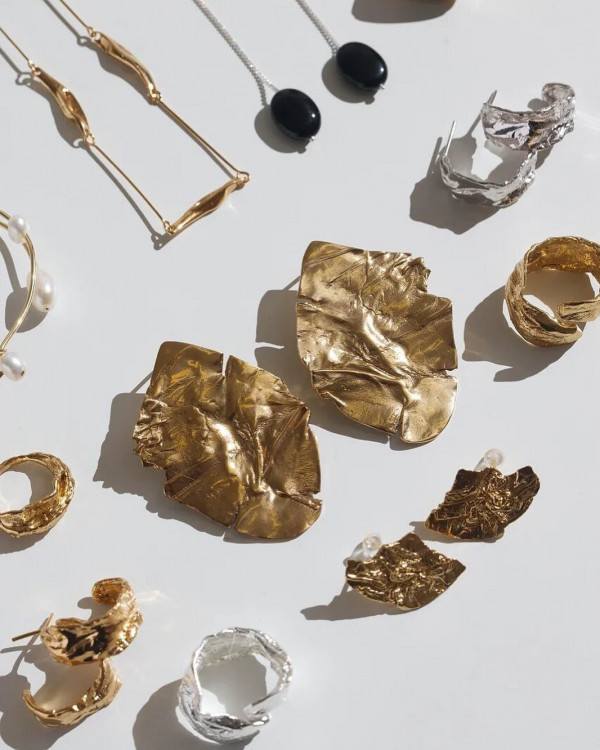 Серьги на свадьбу: 12 вариантов до 7000