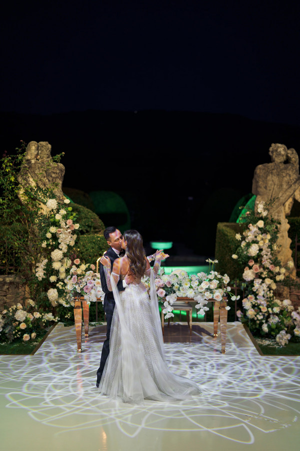 Свадьба во дворце на холмах Вальполичеллы