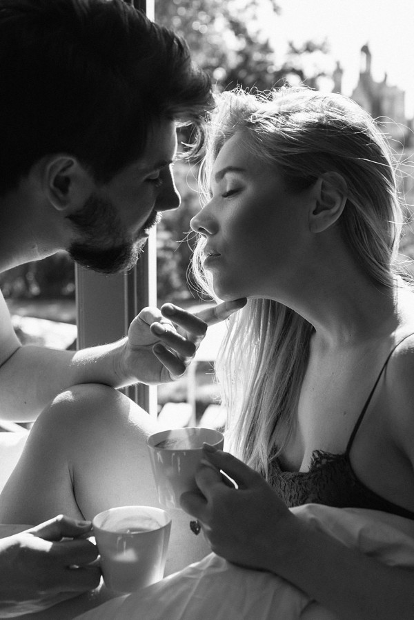 Предсвадебная съемка на улицах Парижа
