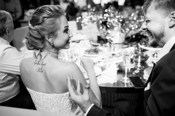 Роскошная свадебная церемония с видом на Кремль