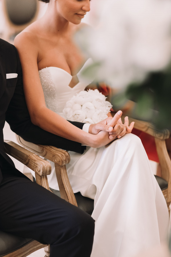 Свадьба украинской модели Анны Андрес на Лазурном