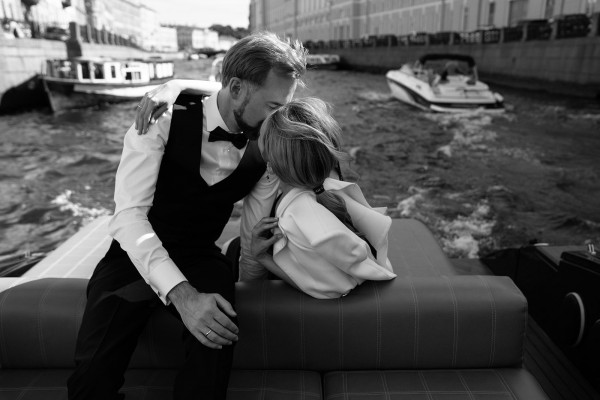 Годовщина свадьбы с прогулкой по Неве и