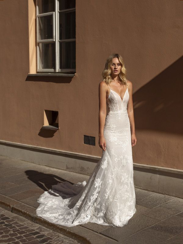 Новая коллекция Helena Kolan в салоне «Белое